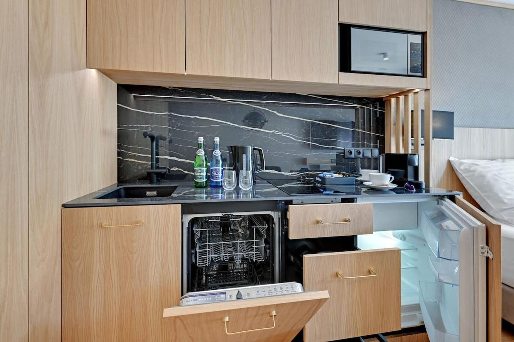 Deo Plaza - Apartamenty W Sercu Gdanska By Rent Like Home Bagian luar foto