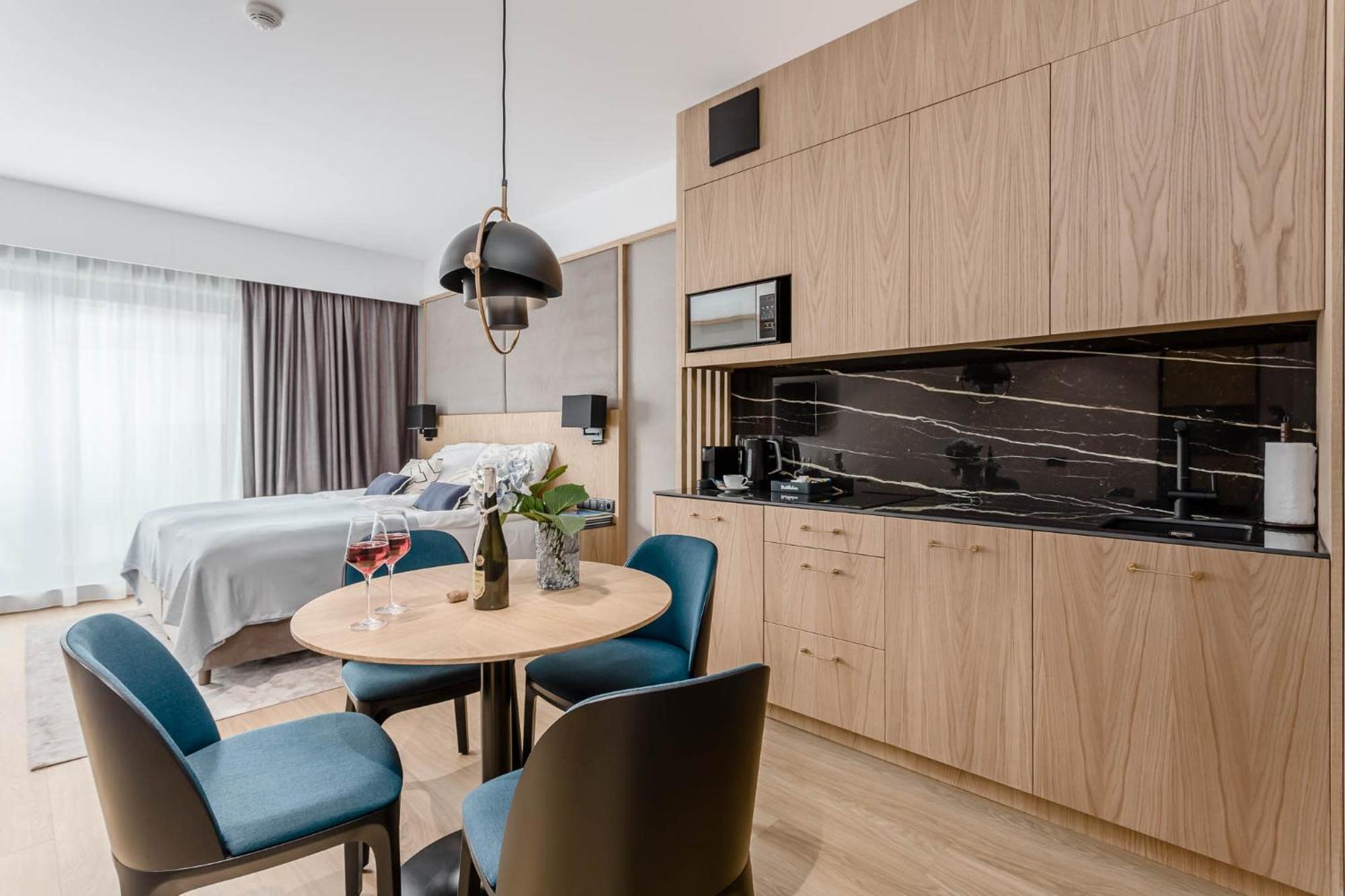 Deo Plaza - Apartamenty W Sercu Gdanska By Rent Like Home Bagian luar foto