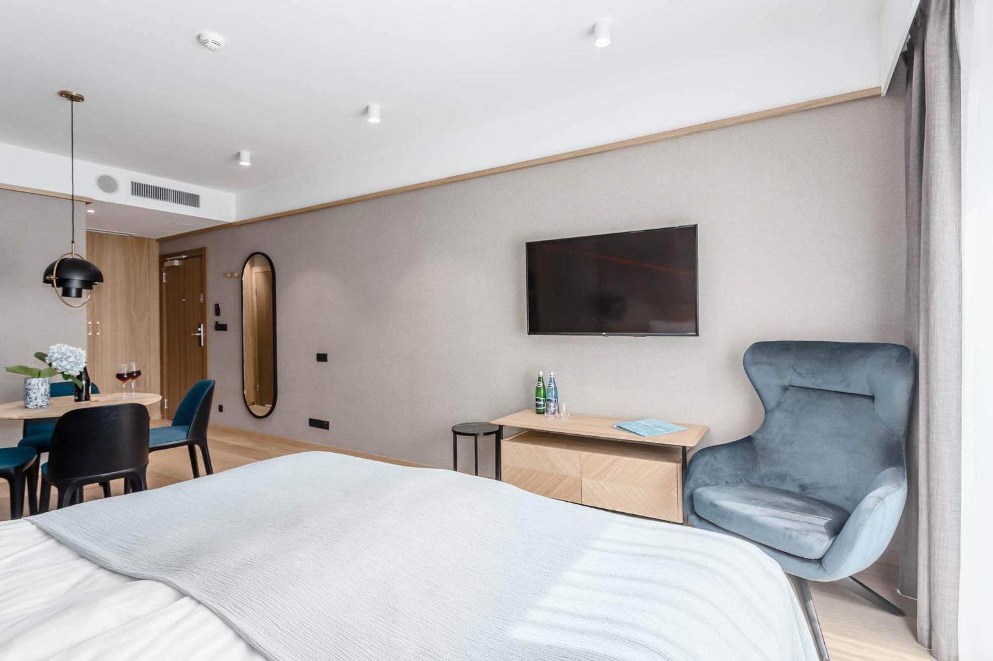 Deo Plaza - Apartamenty W Sercu Gdanska By Rent Like Home Bagian luar foto