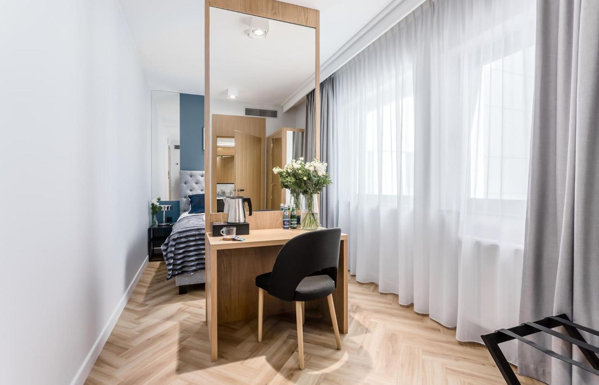 Deo Plaza - Apartamenty W Sercu Gdanska By Rent Like Home Bagian luar foto