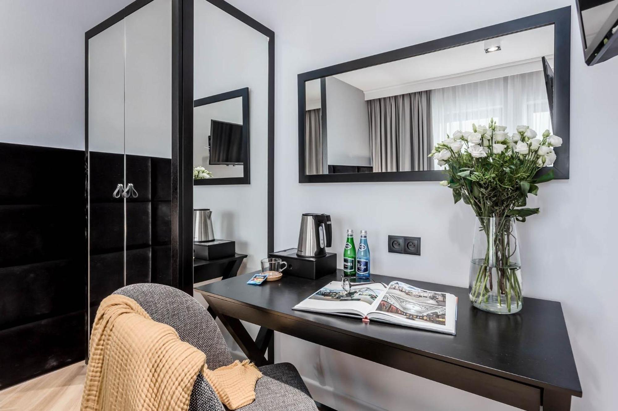 Deo Plaza - Apartamenty W Sercu Gdanska By Rent Like Home Bagian luar foto